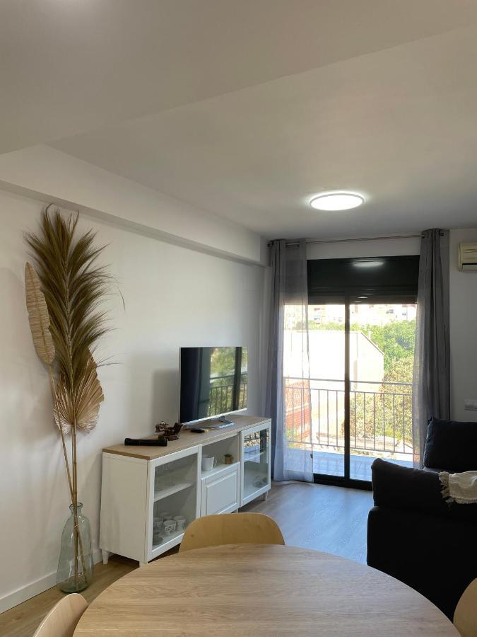 Acogedor Apartamento Vallparadis Con Parking Terrassa Exterior photo